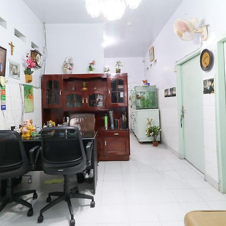 Emy'S Guesthouse Jenggrik Екстер'єр фото