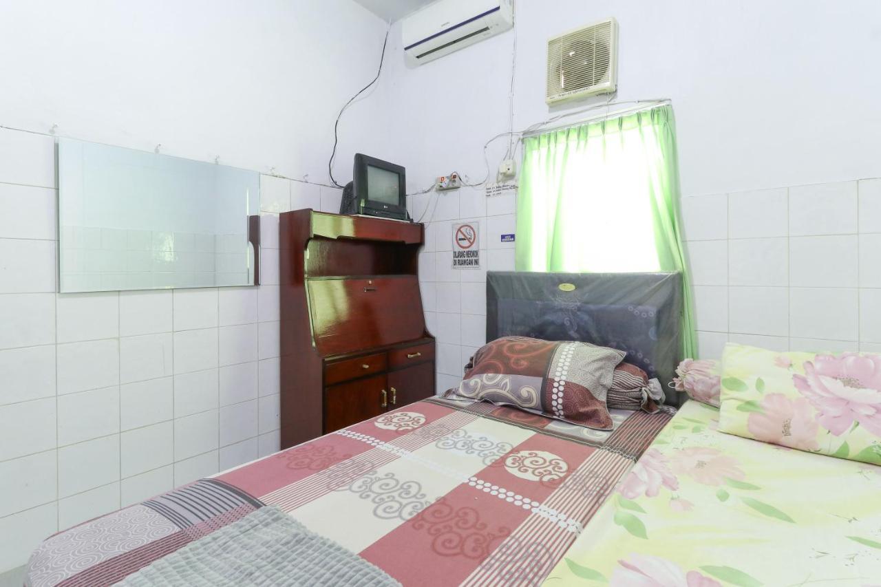 Emy'S Guesthouse Jenggrik Екстер'єр фото